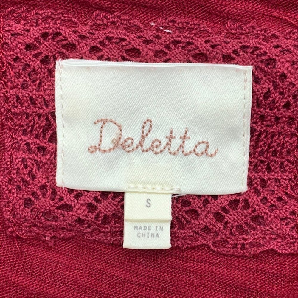 Deletta Barn Red Knit Top w/ Pleating Detail - Picture 4 of 5